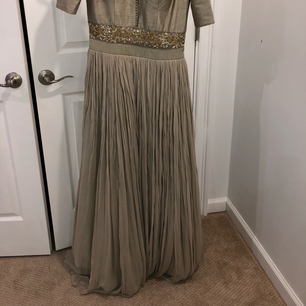 Gown